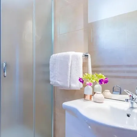 Appartamento Made 4u - Premium One Bedroom With Balcony And Sea...