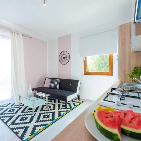 Made 4u - Premium One Bedroom With Balcony And Sea... Appartamento