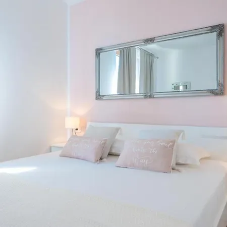 Made 4u - Premium One Bedroom With Balcony And Sea... * Mlini